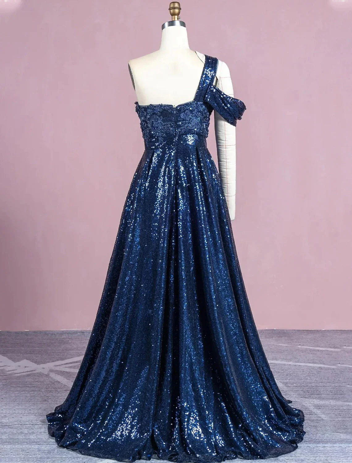 A-Linien-Abendkleid, elegantes Kleid, formell, bodenlang, ärmellos, eine Schulter, mit Pailletten und glitzernden Schlitzapplikationen